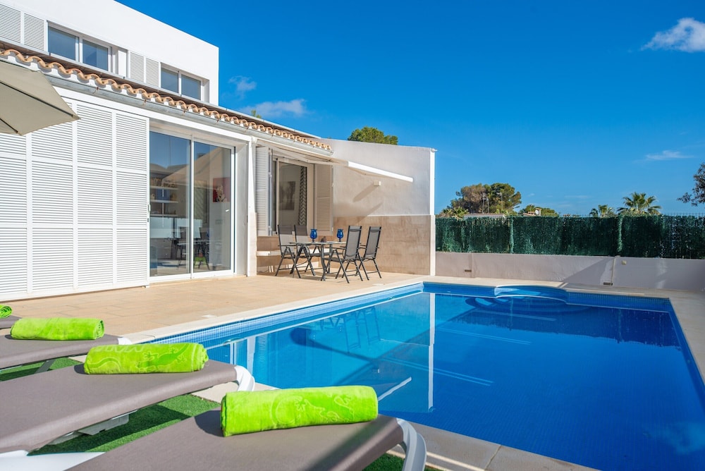 Domus Genti - Villa With Private Pool. Free Wifi