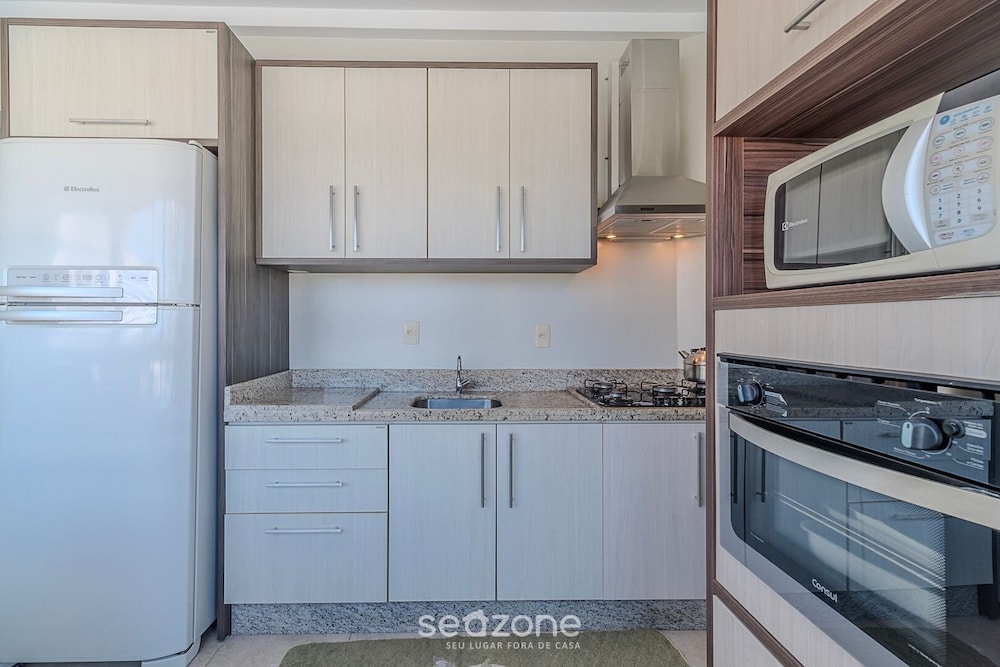 Charming Apt 550m From Pereque Beach - Rne0301