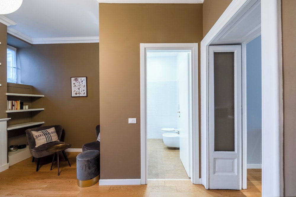 Bramante Luxury Apartments by InnStay