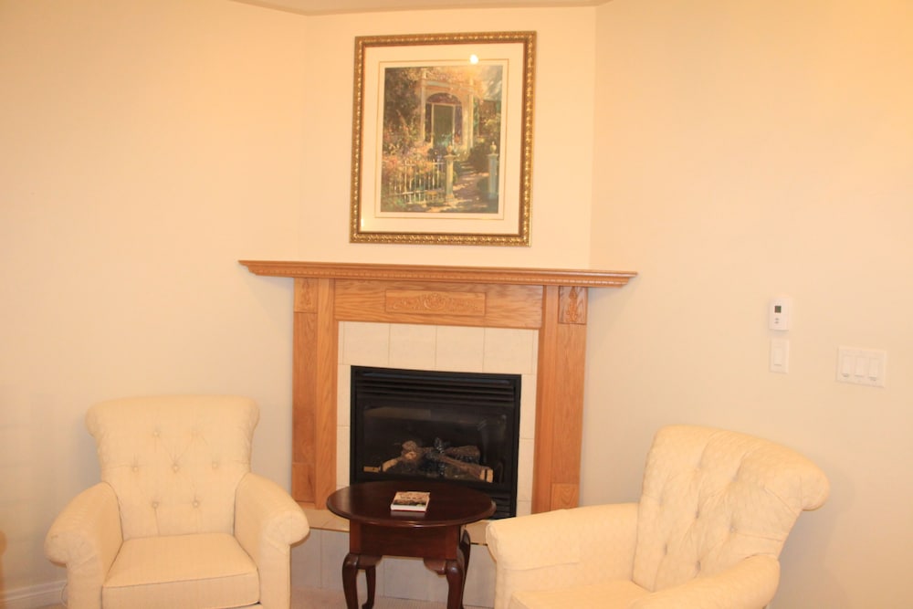 The White House Boutique Bed & Breakfast