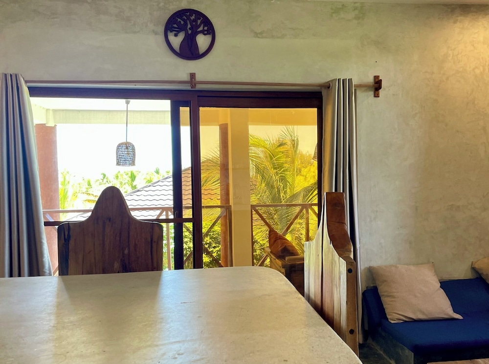 Baobab Bungalows