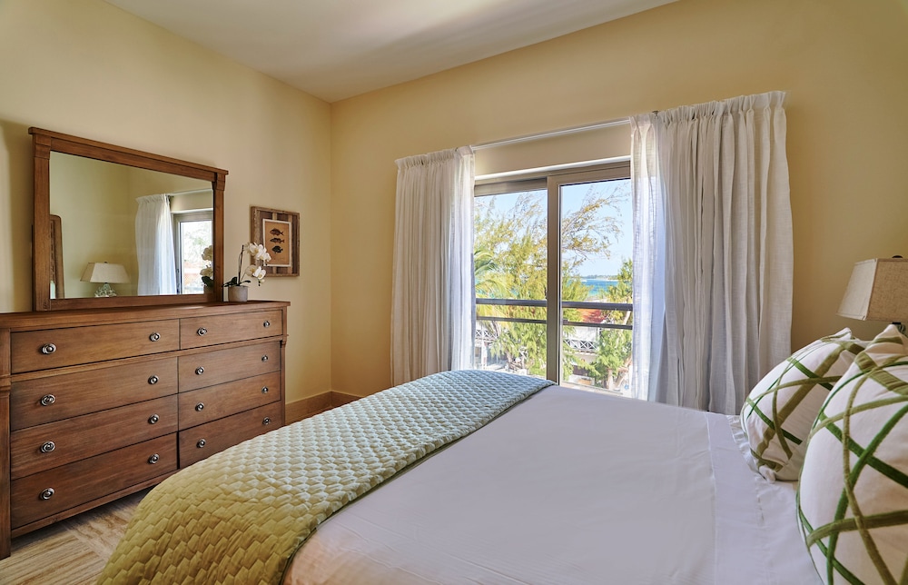 Costa Atlantica Beach Condos