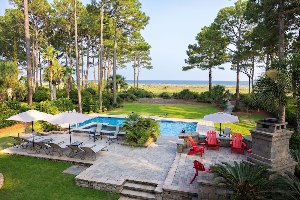 18 Bald Eagle Road at The Sea Pines Resort