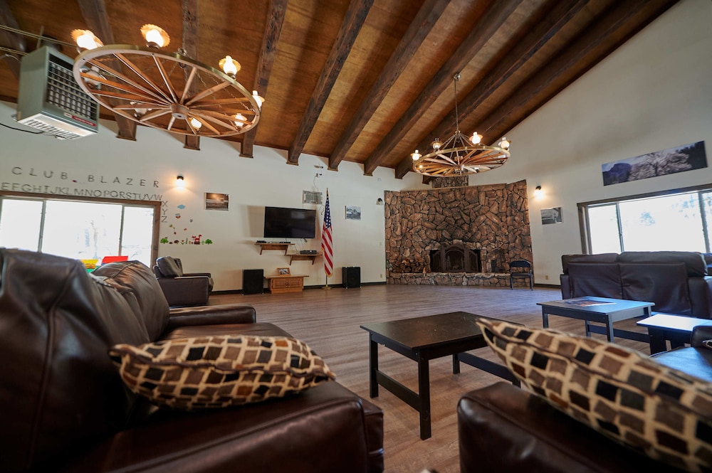 Yosemite Lakes RV Resort