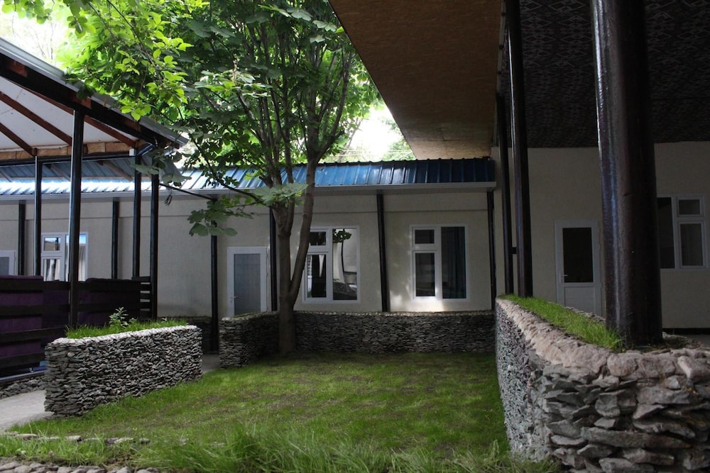 Photo 46