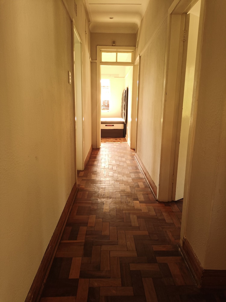 JM TOURS & SAFARIS GUESTHOUSE