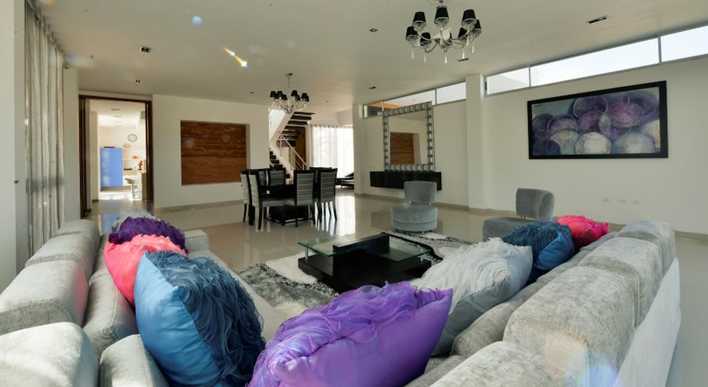 Hotel Villas Anuhur