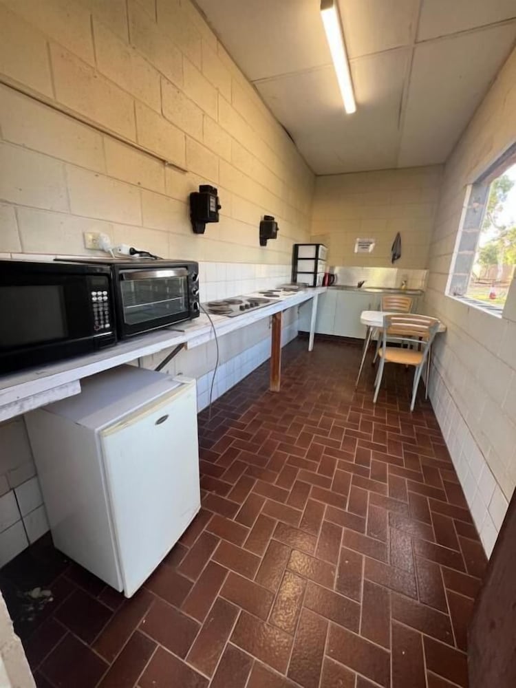 Coolgardie Caravan Park