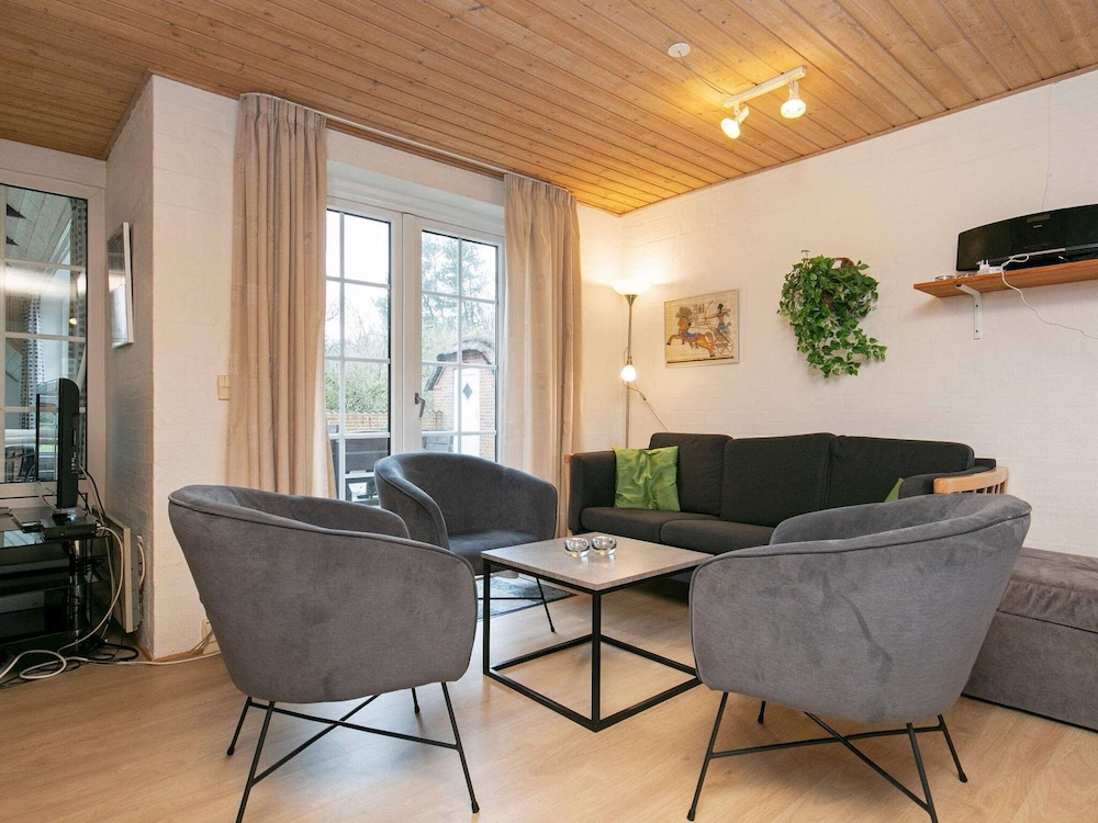 Cozy Holiday Home in Ulfborg near Sea view 5
