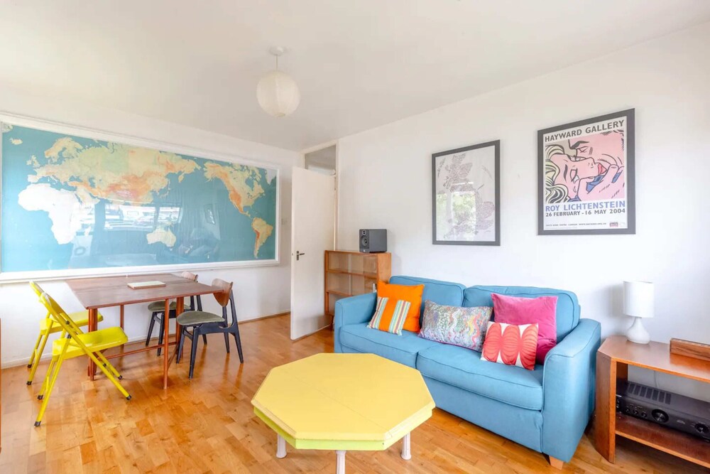 Cosy 2BD Flat - New Cross