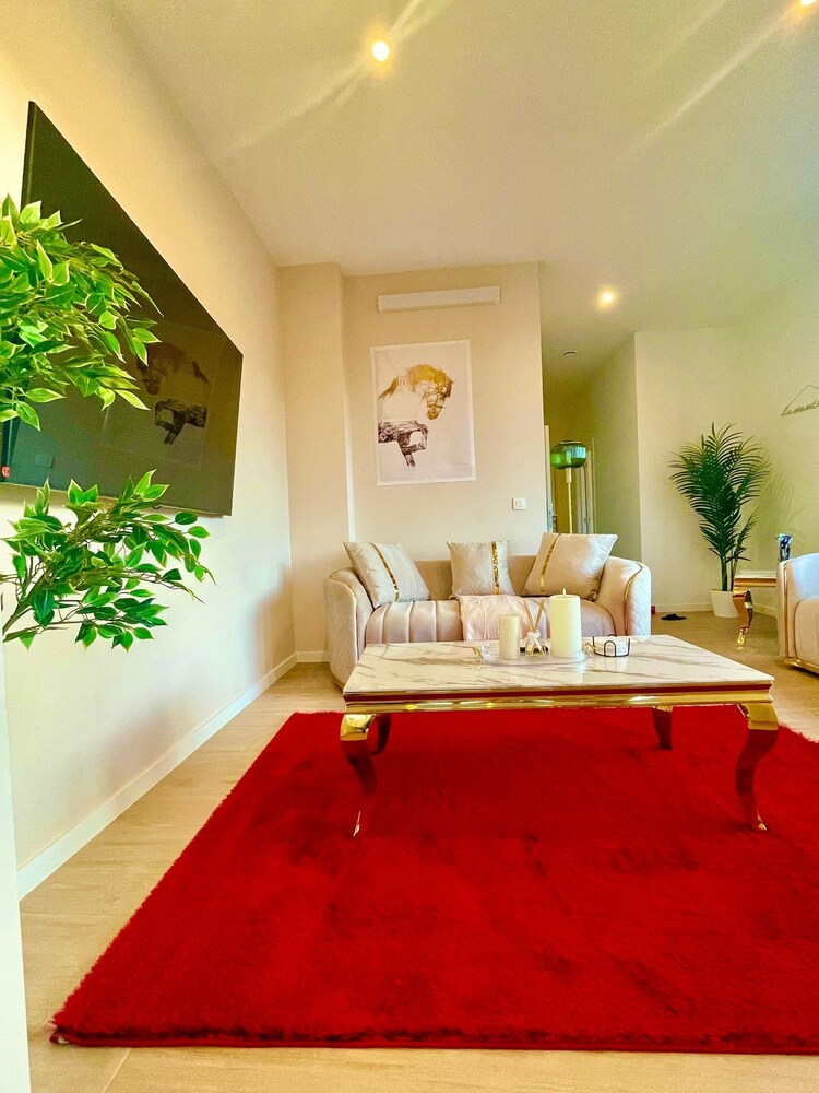 One Lux Stay near Antwerp Central