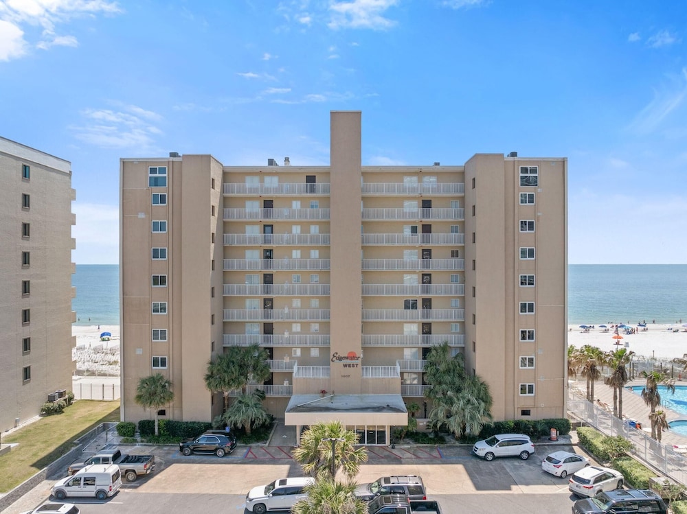 Edgewater West 65
