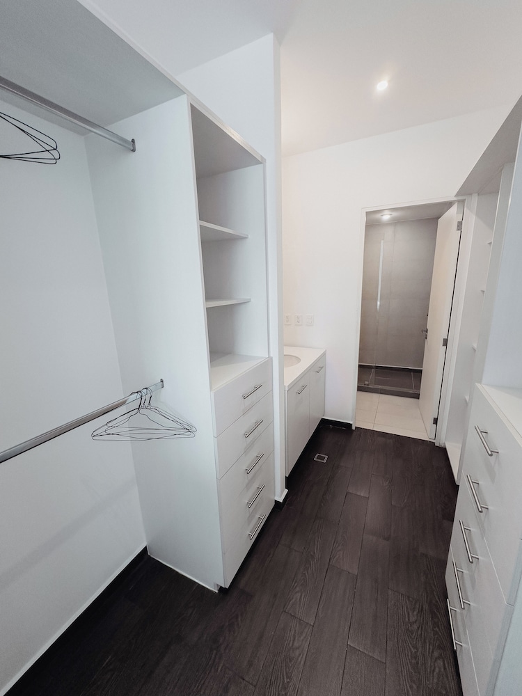 Panoramic Lofts La Silla