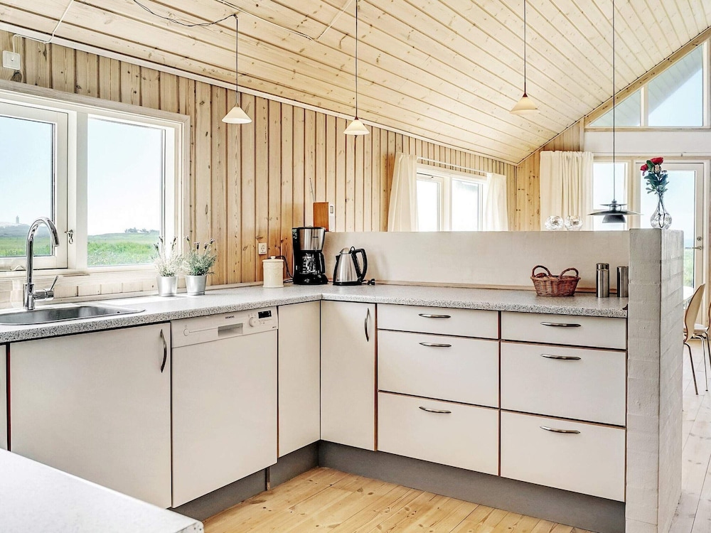 8 Person Holiday Home in Hjorring view 4