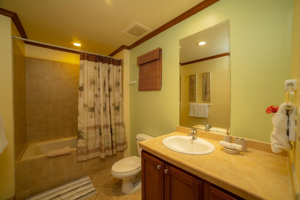 Veranda 5F - 2 bdr 2 Bath