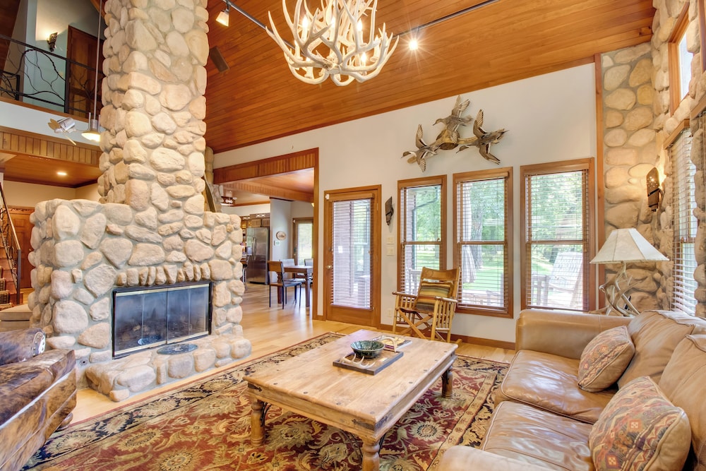 White River Access & Views: Retreat w/ Shared Dock