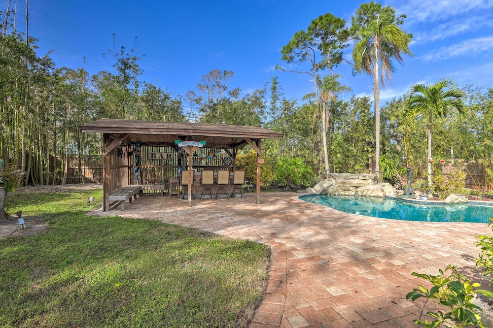 Sarasota Getaway w/ Private Pool & Backyard Oasis!