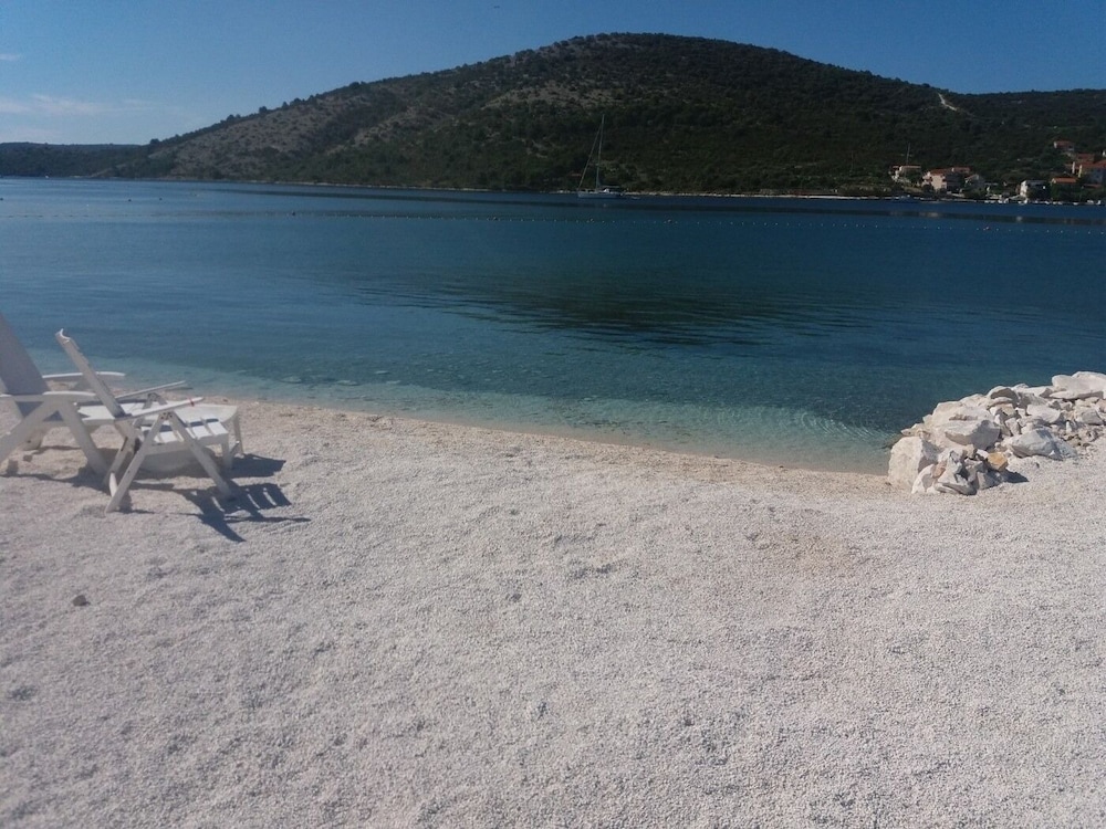 Maja - 80 m From Pebble Beach - SA2 Zapad view 2