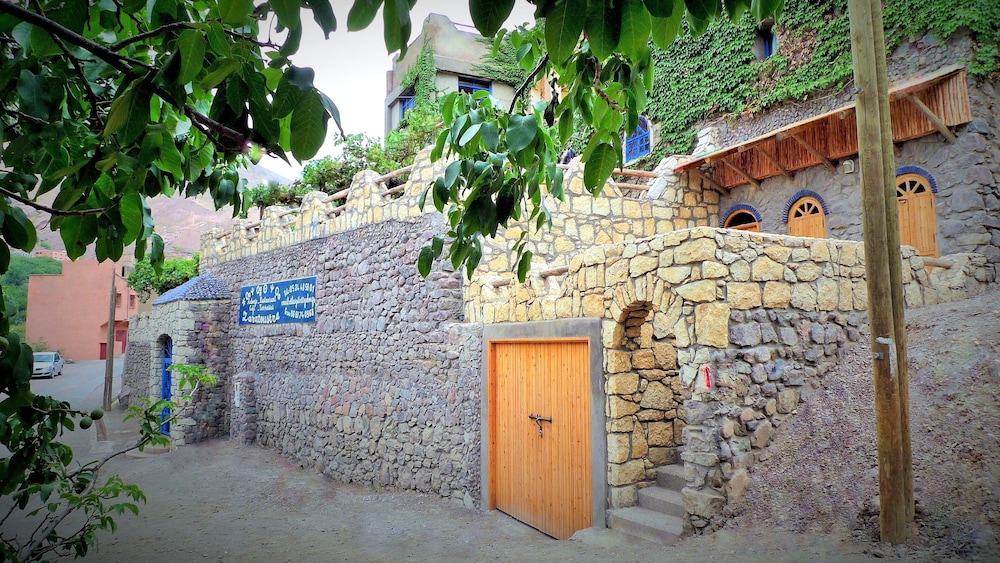 Auberge Zaratoustra view 4