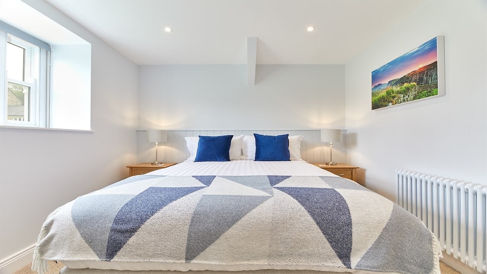 Host Stay Maggie s view 4