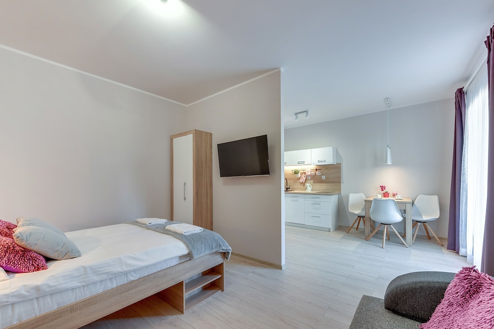 Apartinfo Aura Island Apartments