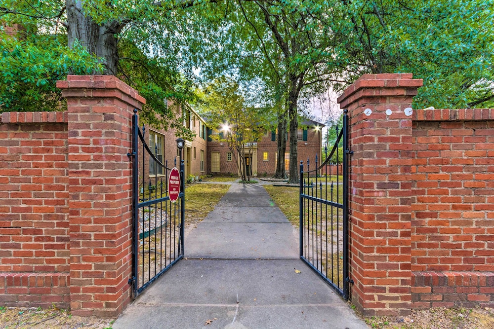 Charming Little Rock Condo: Walk to Downtown!, photo 23