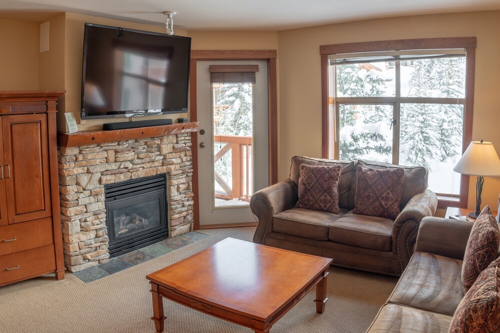 One Bedroom Condos at Powderhorn Lodge - Solitude UT