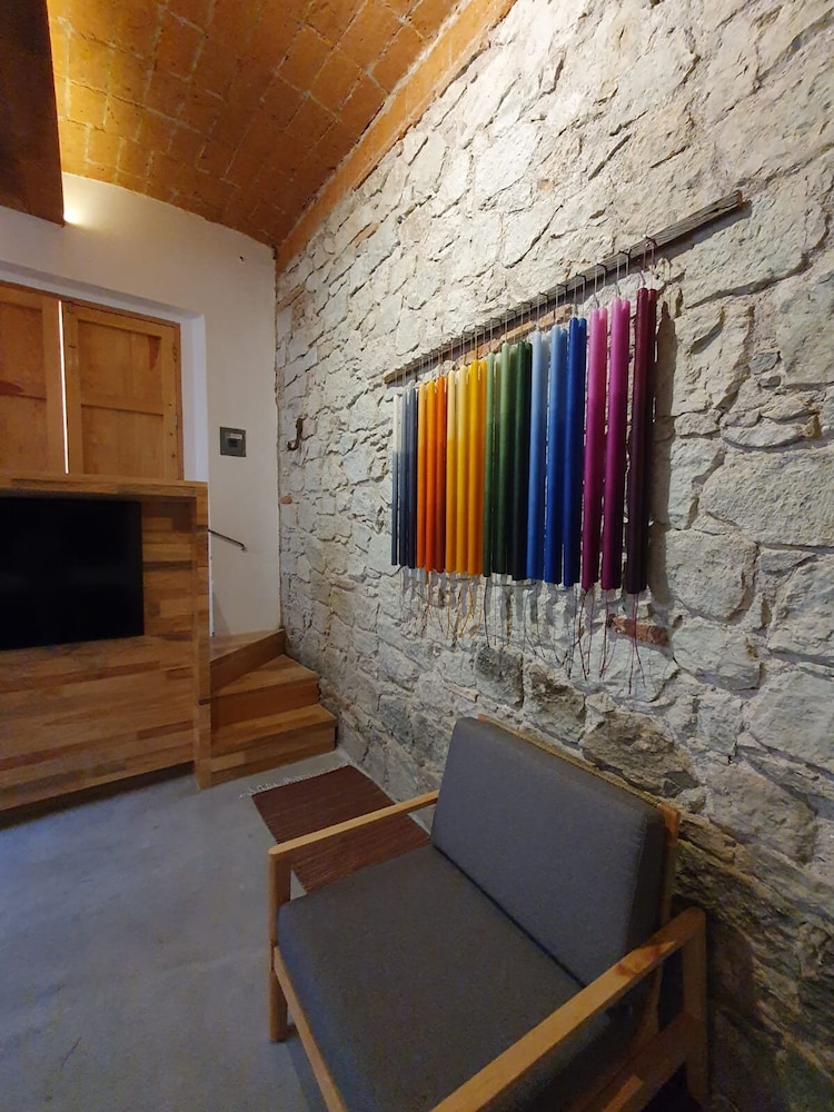 Rubina Jewel in Downtown Design Location Comfort