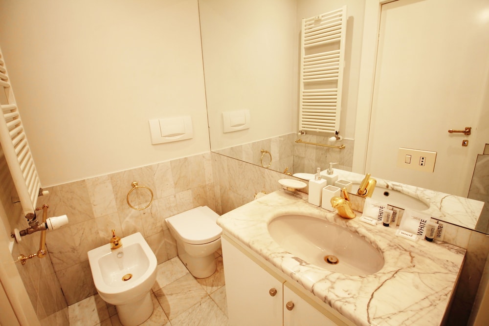 Wonder Luxurious Terrace