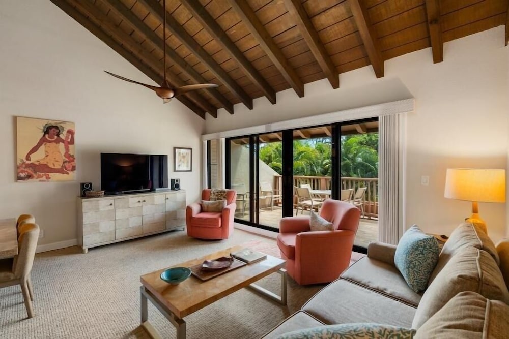Maui Kamaole, #c-203 2 Bedroom Condo