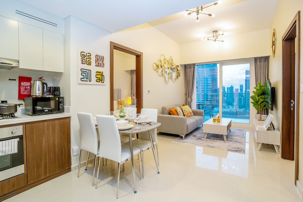 Tanin - Fabulous Apt With Burj Khalifa View From Balcony