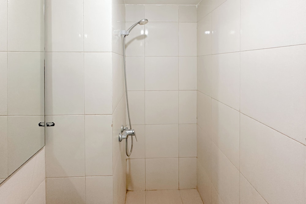 Strategic Spot Studio With Mall Access At Tanglin Supermall Mansion Apartment