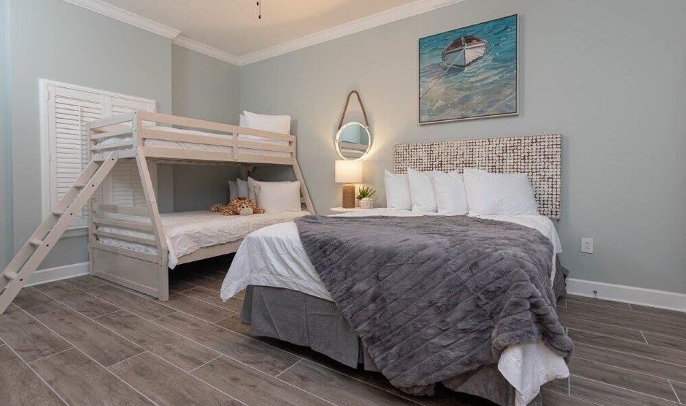 Phoenix Gulf Shores Ii 802 3 Bedroom Condo