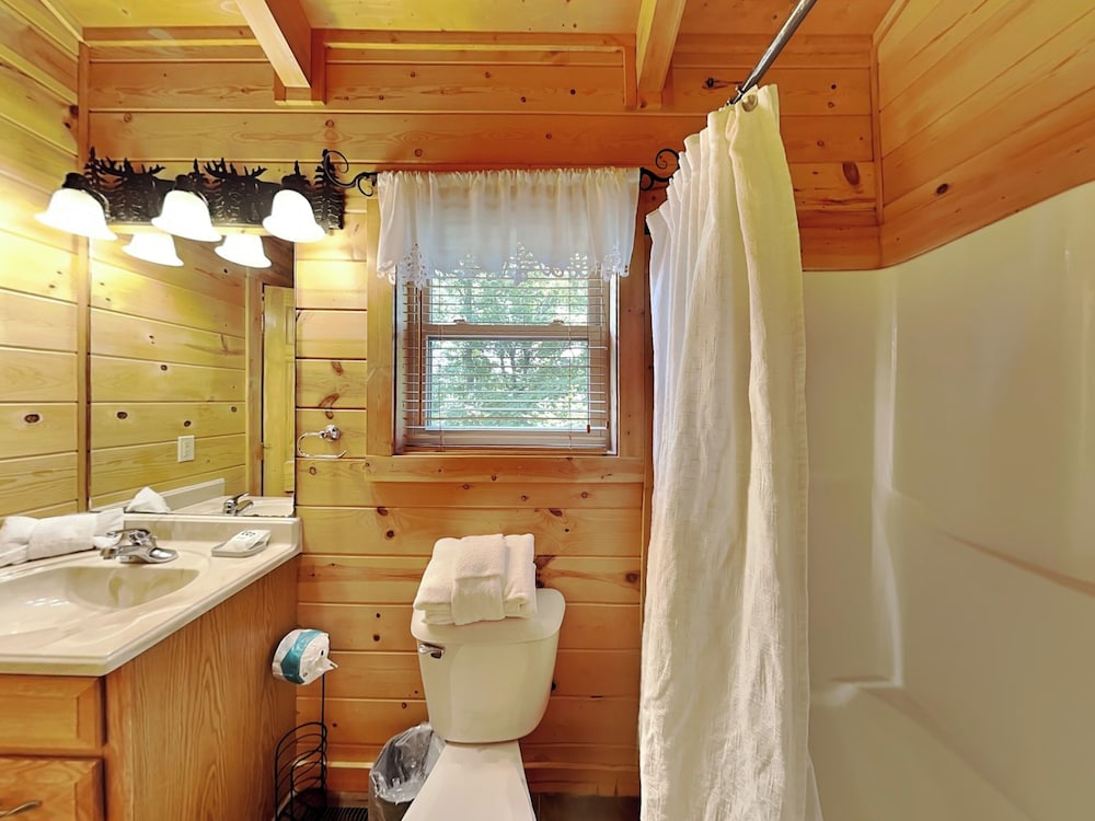 Charlottes Haus by Jackson Mountain Rentals
