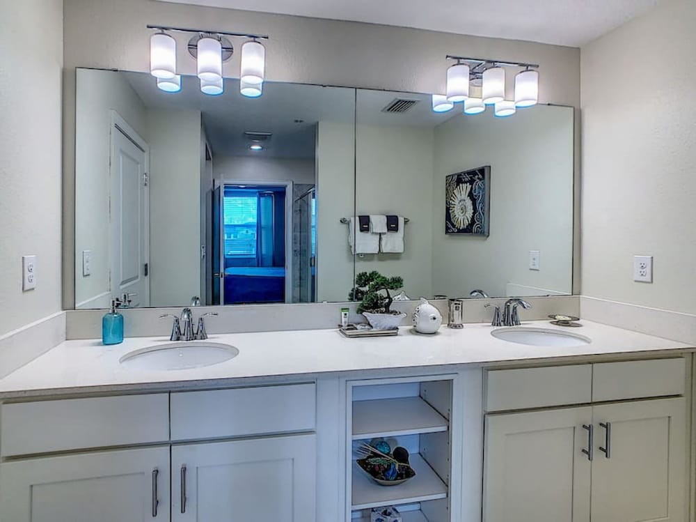 205 Luxury Condo Storey Lake Disney