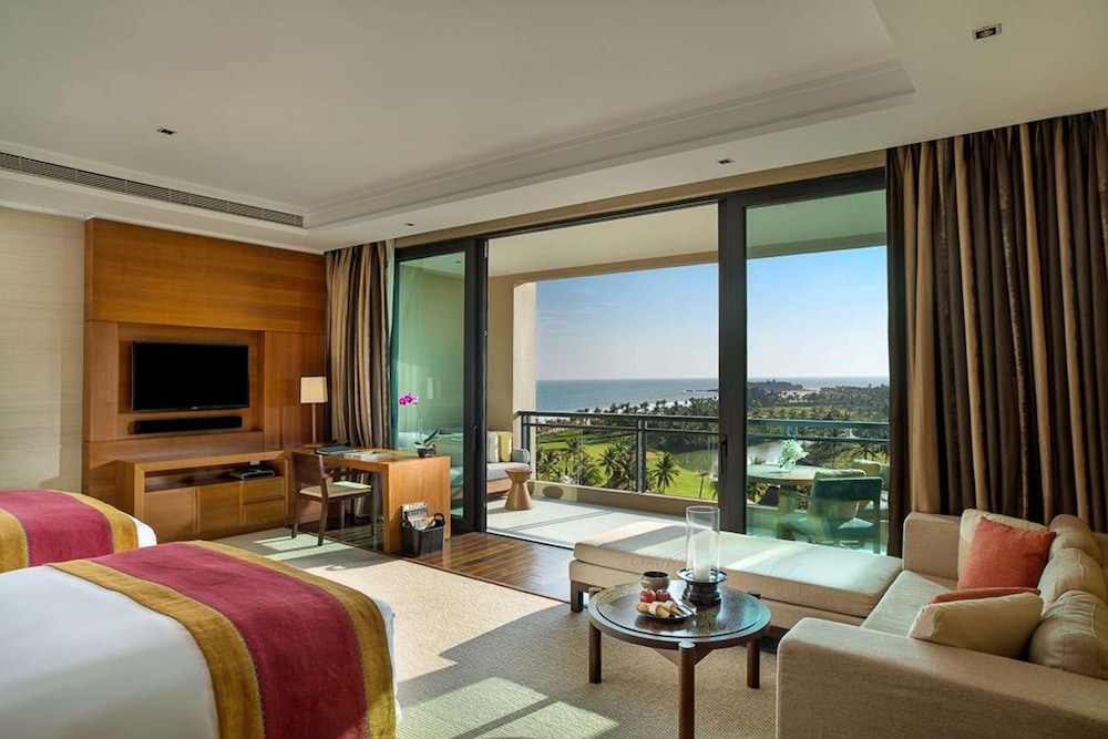 Raffles Hainan