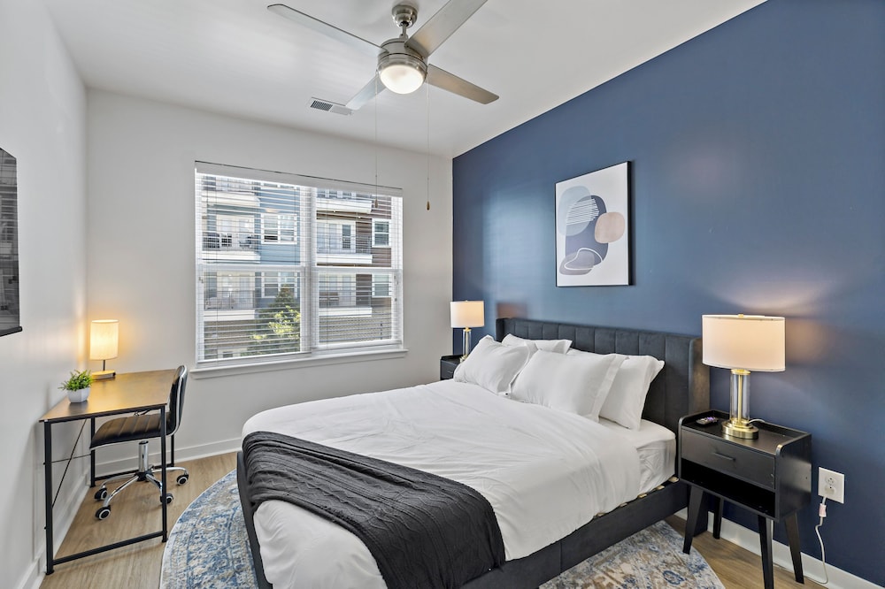 ROVE LIVING/KB - Midtown205
