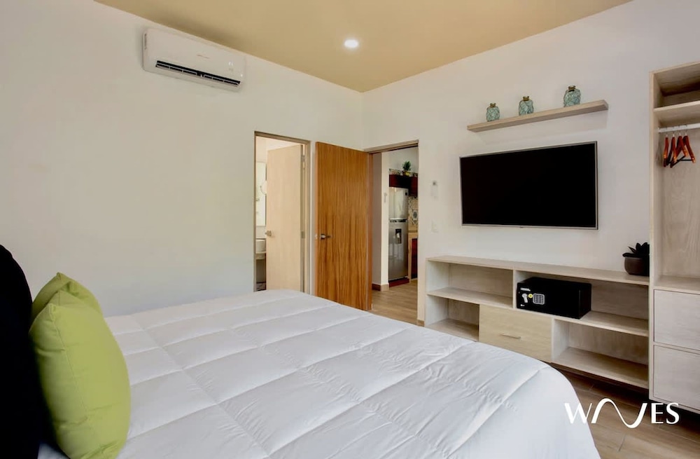 3Br Exclusive TH w Spacious Roof Private Pool