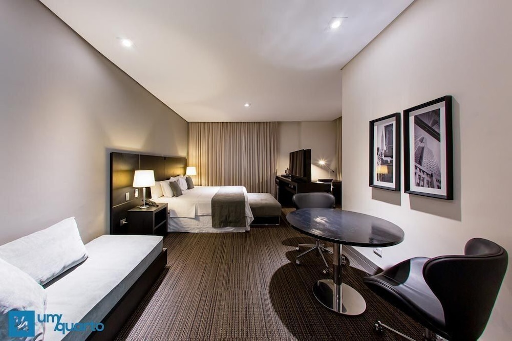 Manhattan On Floor view 5