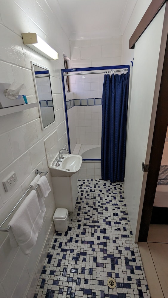 Moffat Beach Motel Caloundra