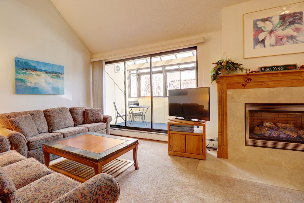 SkyRun - Vacation Condos in Copper Mountain Resort CO