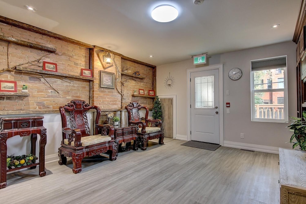 Spadina Guesthouse