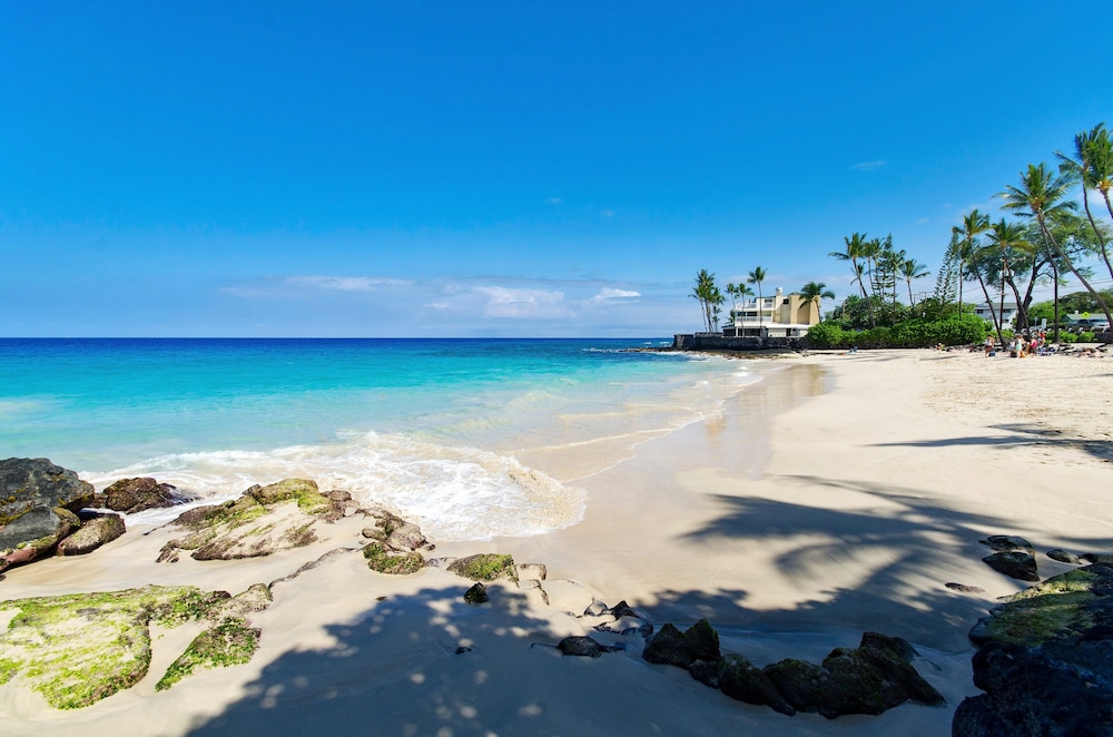 Big Island White Sands Village 202 2 Bedroom Condo