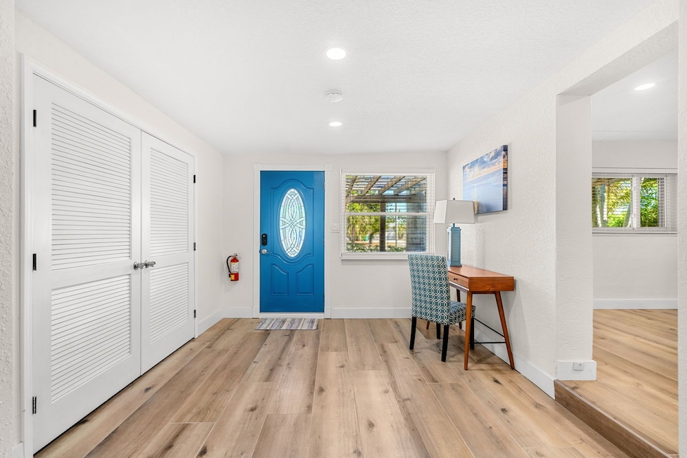 121 Atlantic Blvd