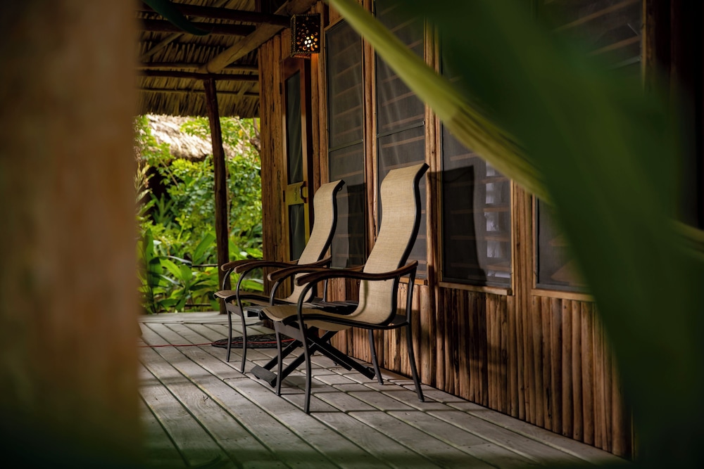 Chan Chich Lodge