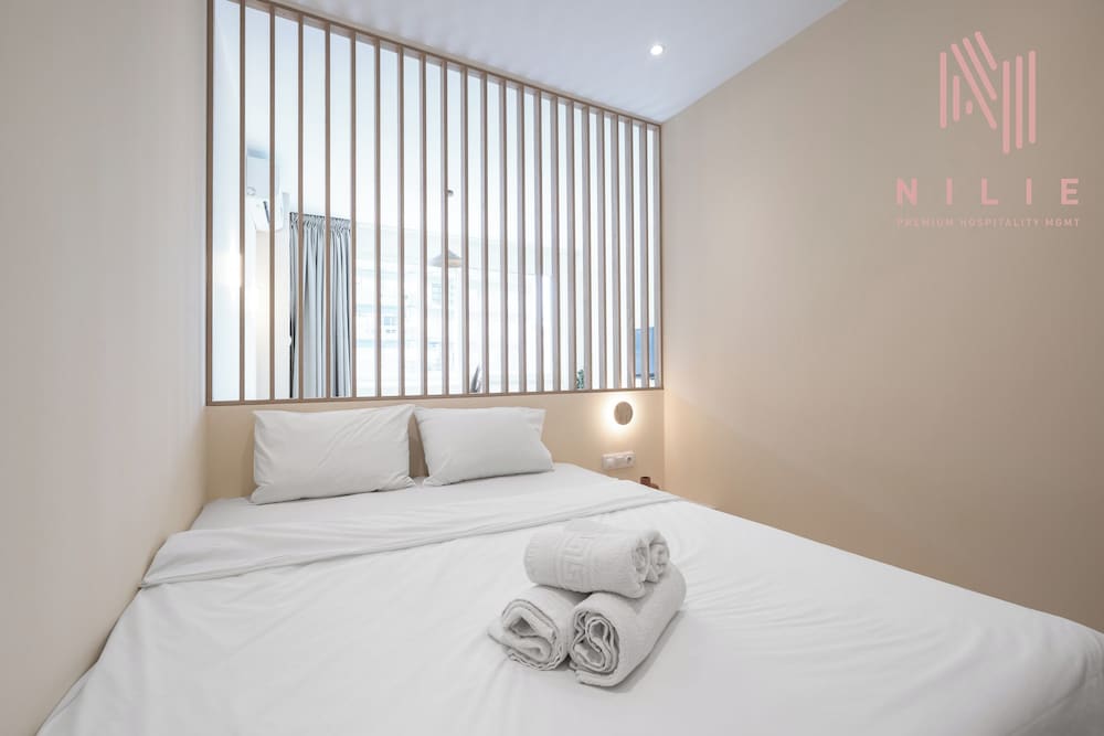 Phedra Studios Nilie Hospitality MGMT