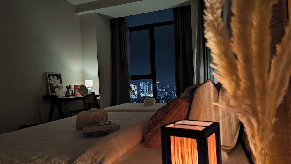 Expressionz KLCC By Laze Home
