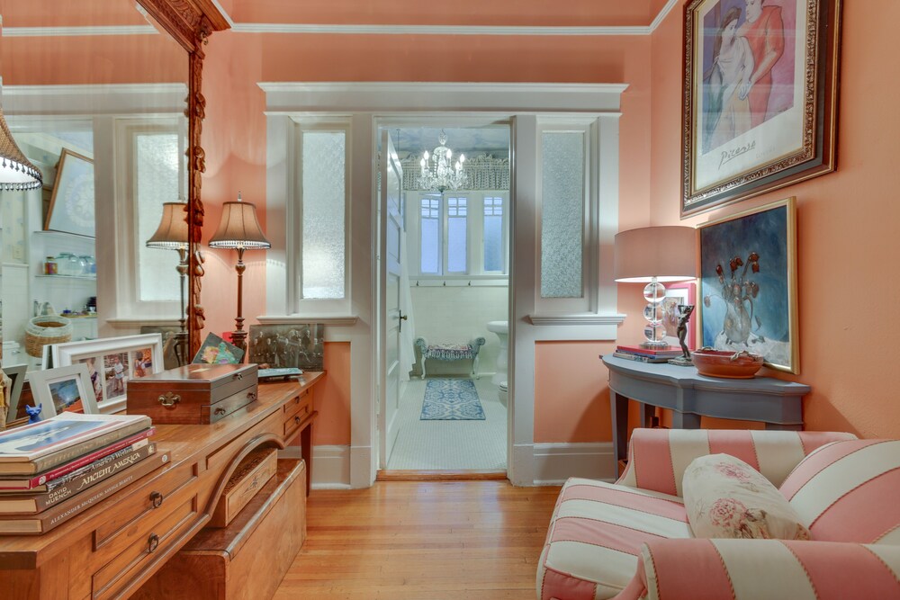 New Orleans Vacations - Lavish New Orleans Haven w/ Private Pool! - Property Image 16