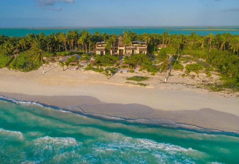 Villa 5br Beachfront TULUM -Sian Kaan