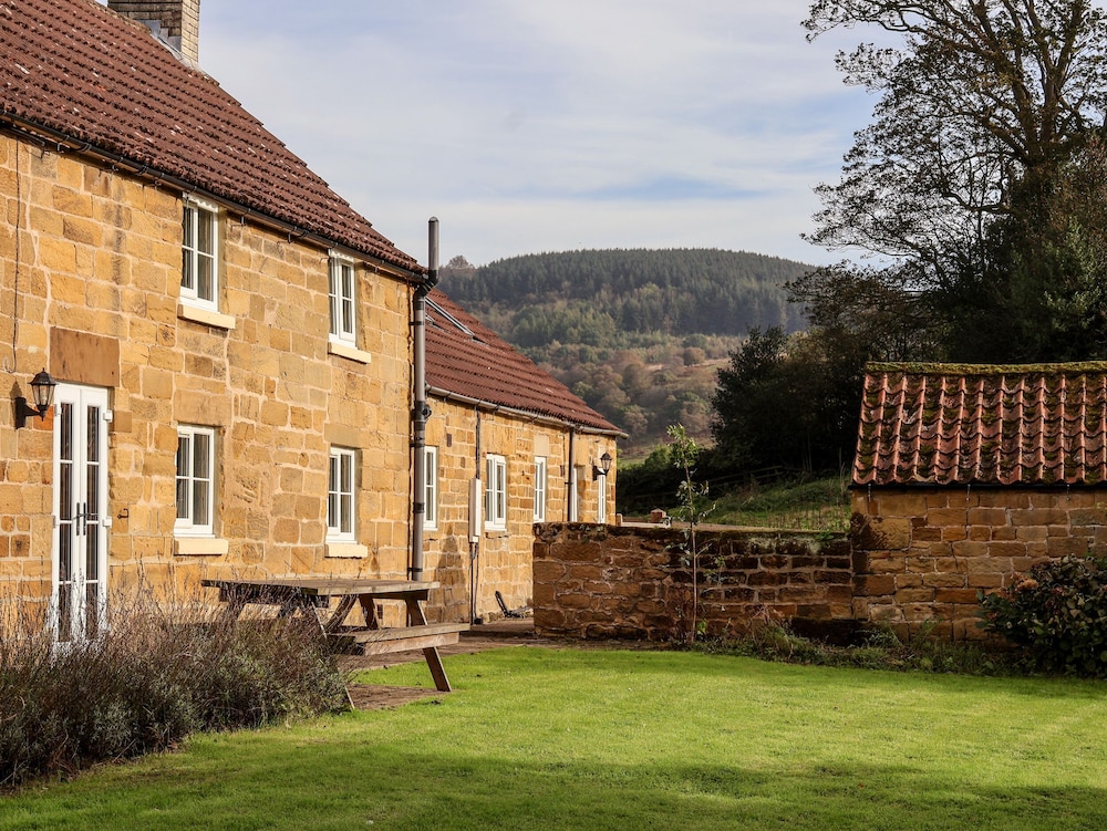 Cliff Cottage